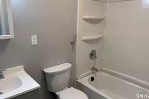 122 Clark St, Hartford, CT 06120 - Photo 10