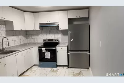 122 Clark Street #B, Hartford, CT 06120 - Photo 1