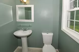 132 Walkley Dr, Southington, CT 06489 - Photo 10