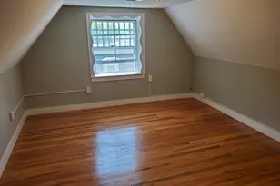 31 Bellevue St, Windham, CT 06226 - Photo 4