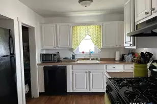 855 E Broadway, Milford, CT 06460 - Photo 4