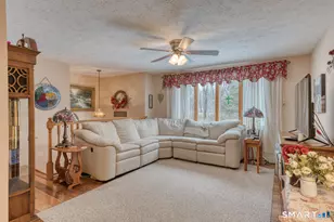 4 Arrow Dr, Plymouth, CT 06786 - Photo 10