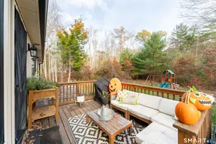 100 Squaw Rock Rd, Plainfield, CT 06354 - Photo 28