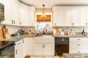 100 Squaw Rock Rd, Plainfield, CT 06354 - Photo 14