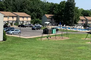 41 Carillon Dr, Rocky Hill, CT 06067 - Photo 2