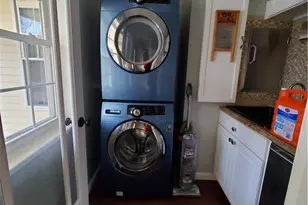 33 Chapman Ln, Stonington, CT 06378 - Photo 18