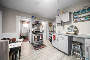 33 Sunrise Ave, New Britain, CT 06051 - Photo 4