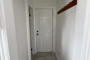 29 Hubbell St, Bridgeport, CT 06605 - Photo 8