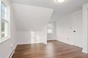 8 Raleigh Rd, Bridgeport, CT 06606 - Photo 14