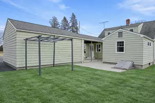 8 Raleigh Rd, Bridgeport, CT 06606 - Photo 4