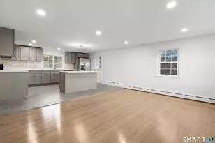 311 Colonial St, Watertown, CT 06779 - Photo 16