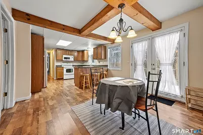 15 Indian Hill Lane #B, Newtown, CT 06482 - Photo 2