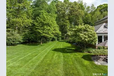 111 Parish Lane, New Canaan, CT 06840 - Photo 30