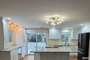 19 Evergreen Dr, Clinton, CT 06413 - Photo 4