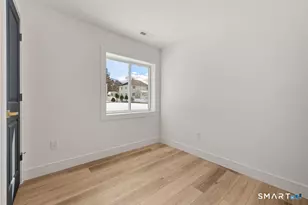 563 Pearl Harbor St, Bridgeport, CT 06610 - Photo 22