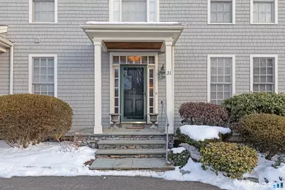 33 Old Field Hill Road #21, Southbury, CT 06488 - Photo 2