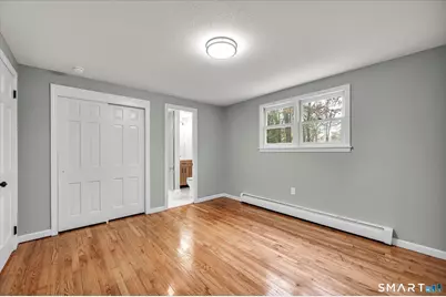 84 Raffia Road, Enfield, CT 06082 - Photo 20