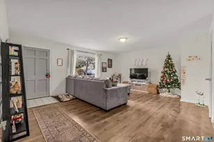 252 Bear Paw Rd, Bridgeport, CT 06606 - Photo 2