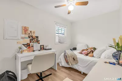 252 Bear Paw Road, Bridgeport, CT 06606 - Photo 8