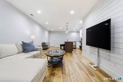 32-1/2 Village Road, Milford, CT 06460 - Photo 4