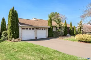 33 Ash Rd, South Windsor, CT 06074 - Photo 4