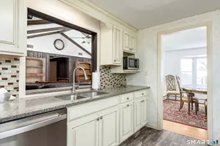 33 Ash Rd, South Windsor, CT 06074 - Photo 10