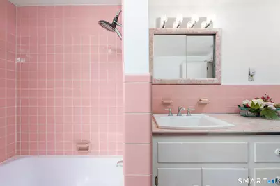 33 Ash Road, South Windsor, CT 06074 - Photo 18