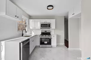 19 Ironworks Rd, Clinton, CT 06413 - Photo 8