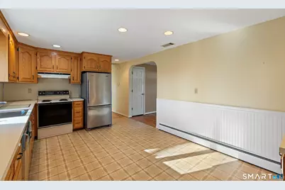 175 Old Farm Drive, Newington, CT 06111 - Photo 6