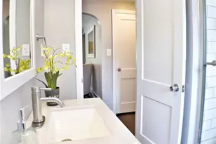 70 Whitney Rd, Manchester, CT 06040 - Photo 16