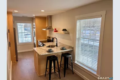 179 Butternut Street #6, Middletown, CT 06457 - Photo 6