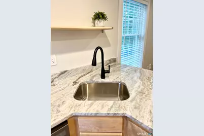 179 Butternut Street #6, Middletown, CT 06457 - Photo 12