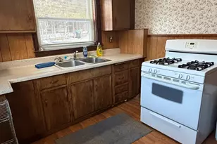 58 Killingly Ave, Putnam, CT 06260 - Photo 8