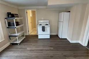 108 Oak St, Naugatuck, CT 06770 - Photo 4