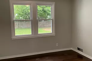 150 Stillwell Dr, Plainville, CT 06062 - Photo 4