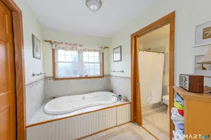 121 Damascus Rd, Branford, CT 06405 - Photo 28