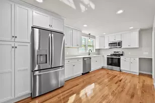 50 Garfield Ave, Middletown, CT 06457 - Photo 8