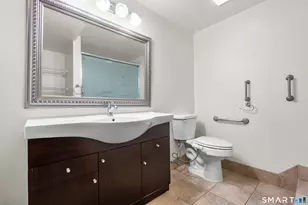 18 Chapel St, Milford, CT 06460 - Photo 18