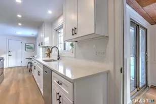 53 Geer St, Cromwell, CT 06416 - Photo 20