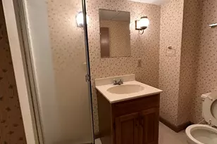 26 S Glenwoods Rd, Ledyard, CT 06335 - Photo 10