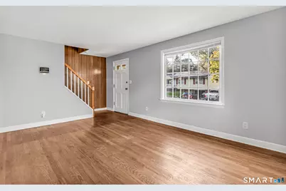 339 Goldenrod Avenue, Bridgeport, CT 06606 - Photo 2