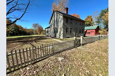 27 Middle Quarter Road, Woodbury, CT 06798 - Photo 4