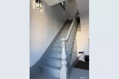 81 Myrtle Street, Meriden, CT 06450 - Photo 12