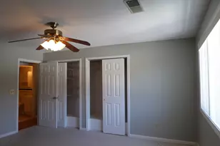 140 Thompson St, East Haven, CT 06513 - Photo 12