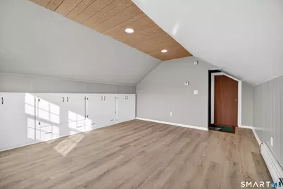 223 Ledyard Street, New London, CT 06320 - Photo 34