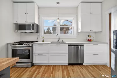 223 Ledyard Street, New London, CT 06320 - Photo 18