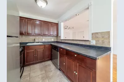 11 Bedford Avenue #O-3, Norwalk, CT 06850 - Photo 4