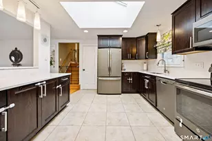 39 Randall Dr, North Haven, CT 06473 - Photo 10