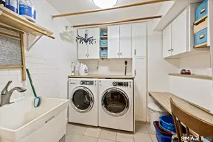 39 Randall Dr, North Haven, CT 06473 - Photo 20