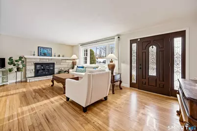 39 Randall Drive, North Haven, CT 06473 - Photo 6